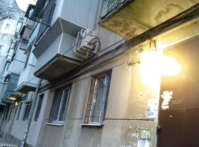 , фонтанская дорога 12/8 Apartment *